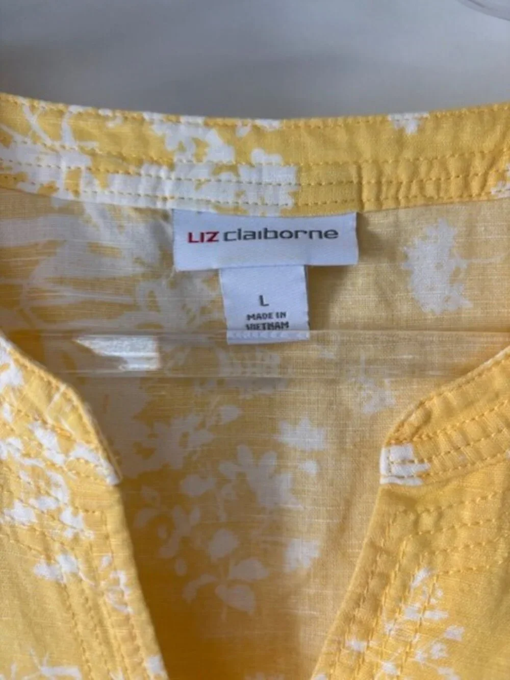 Liz Claiborne Yellow Floral 3/4 Sleeve Linen Blend V Neck Blouse L Resortwear - Picture 4 of 6